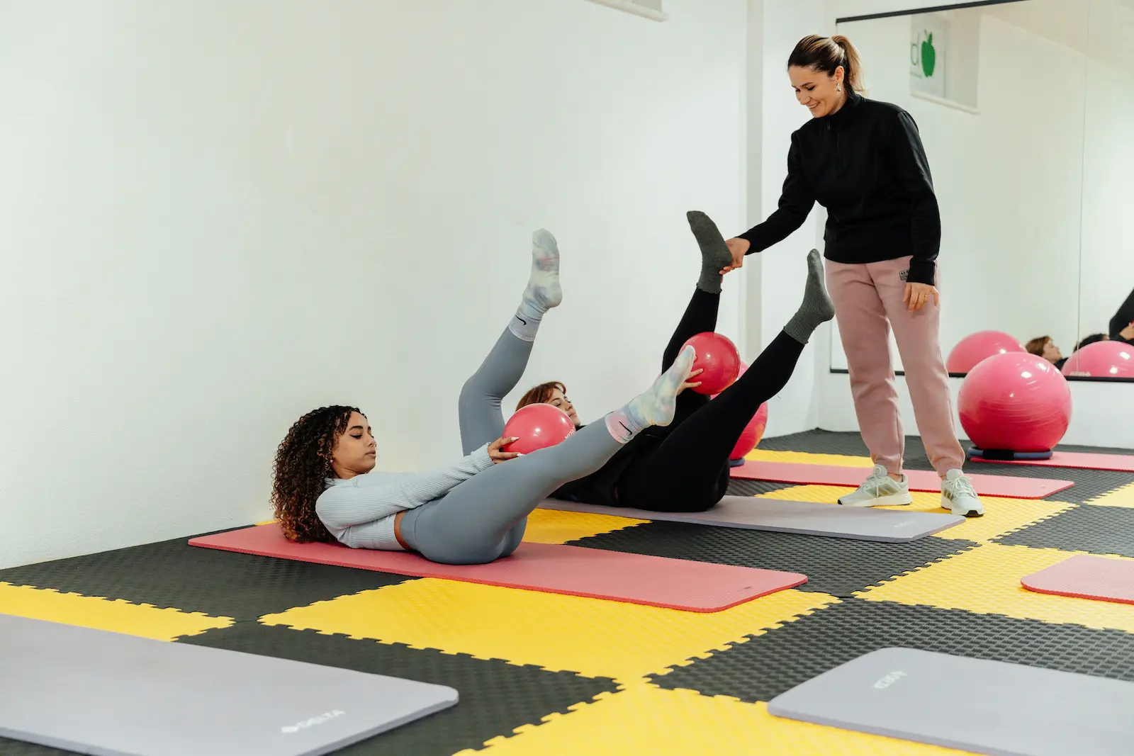 Mat Pilates & Core Power